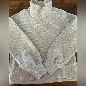 Carrie Underwood brands sweatshirt